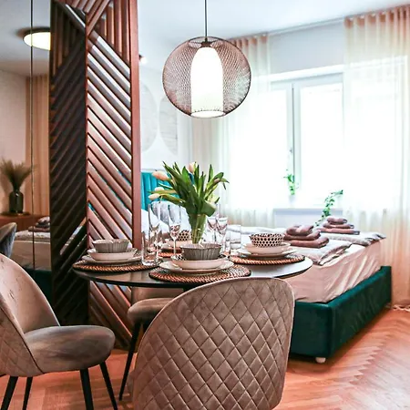 Ju3 Apartments Ljubljana Extérieur photo