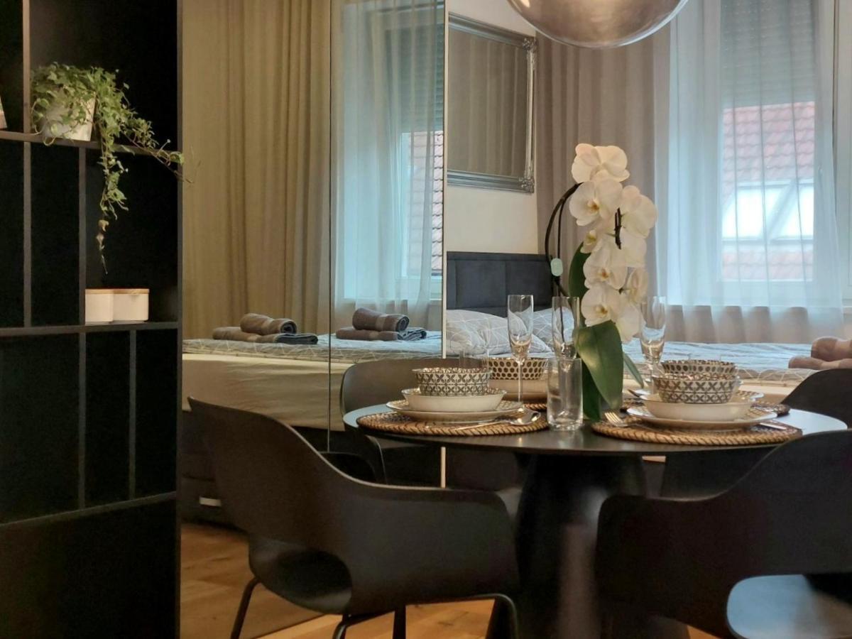 Apartment Ju3 *